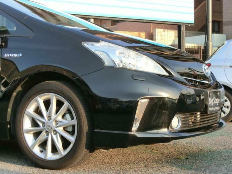 PRIUS ALPHA
