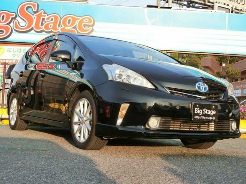 PRIUS ALPHA