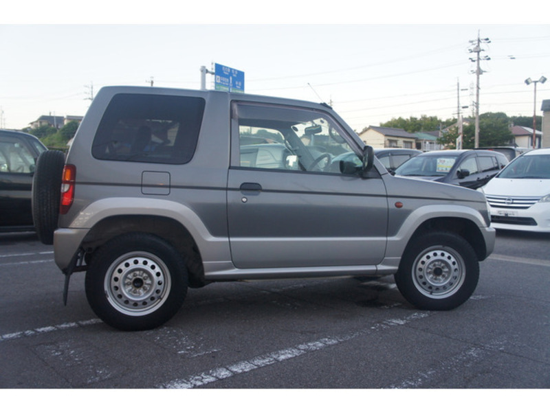 PAJERO MINI