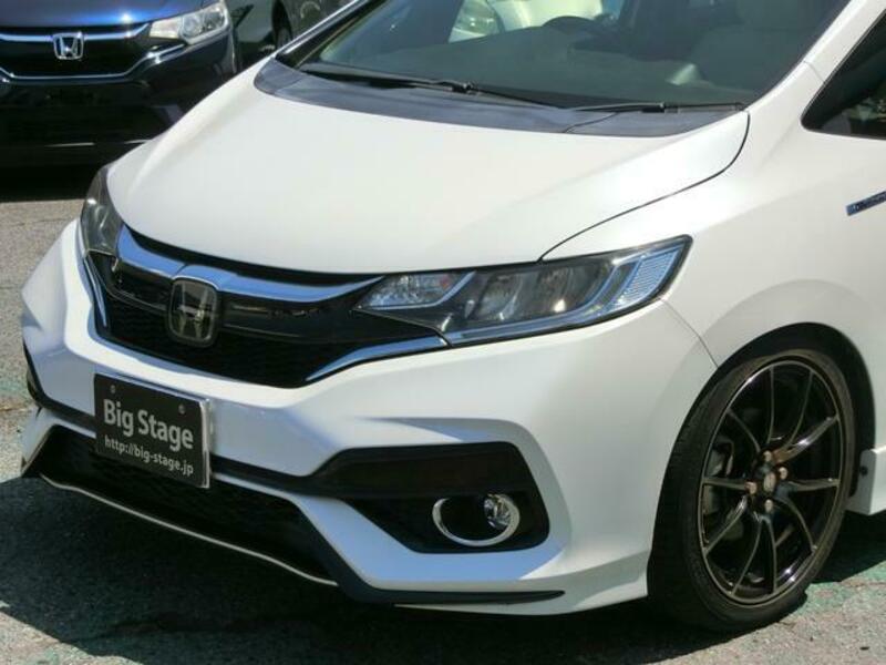 FIT HYBRID