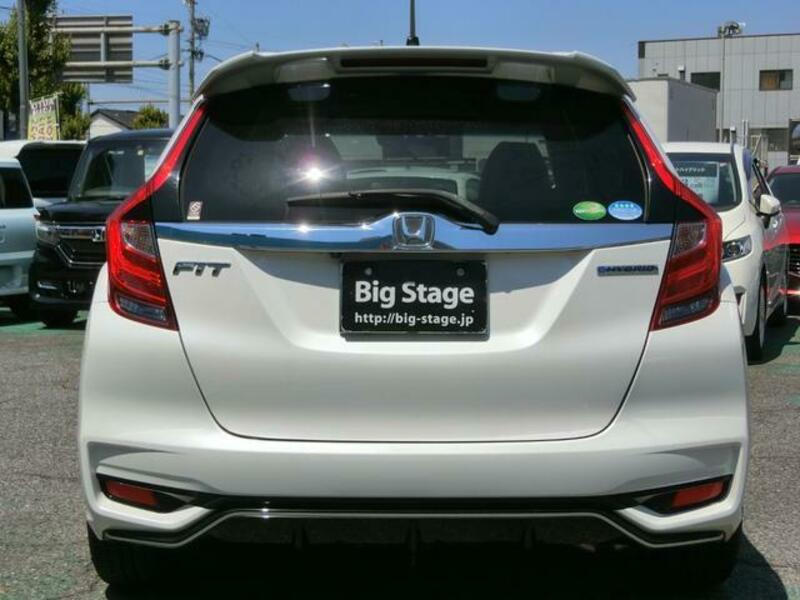 FIT HYBRID