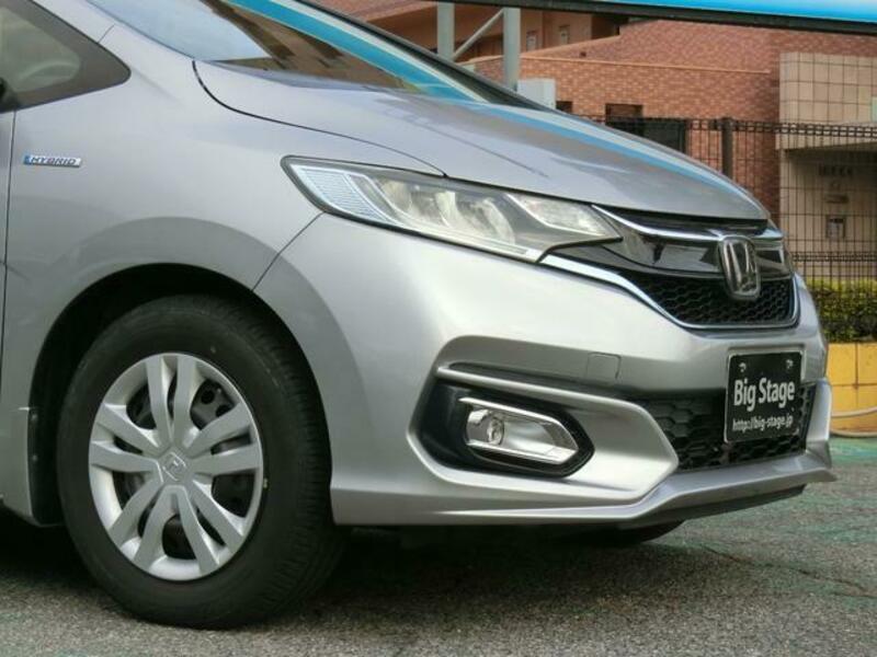 FIT HYBRID