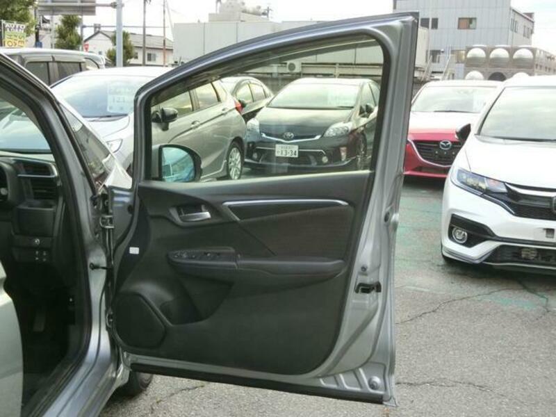 FIT HYBRID