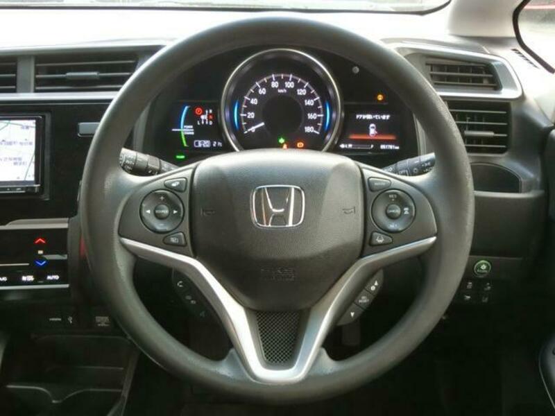 FIT HYBRID