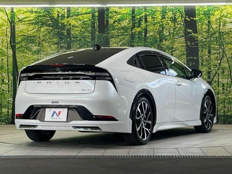 PRIUS PHV