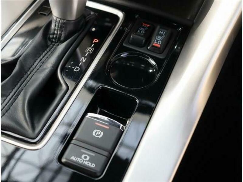 ECLIPSE CROSS