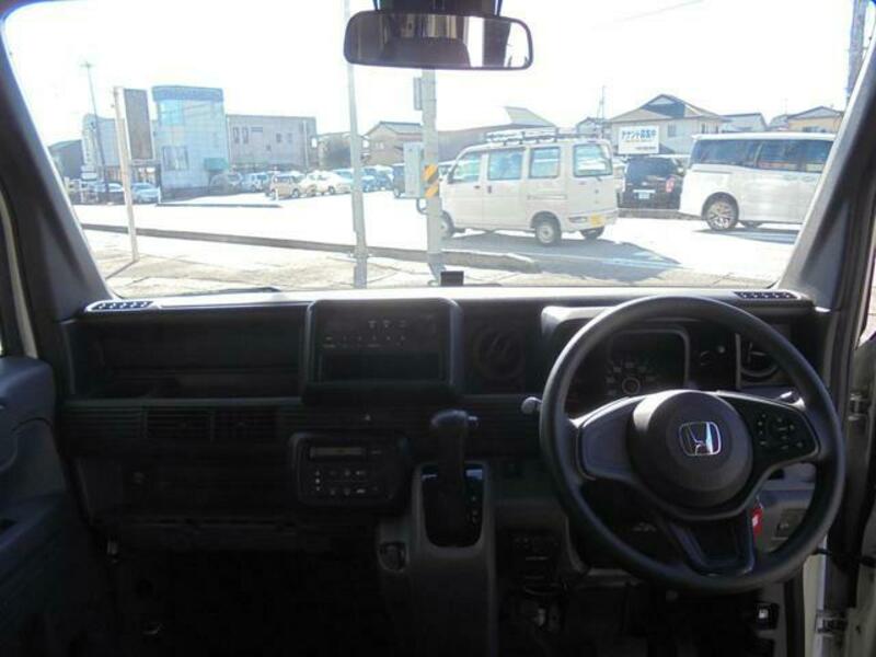 N-VAN