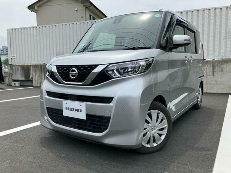 NISSAN ROOX