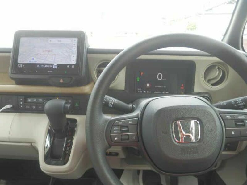 N BOX