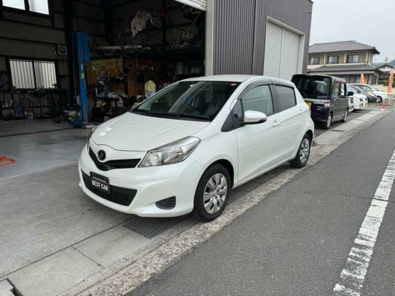 TOYOTA VITZ