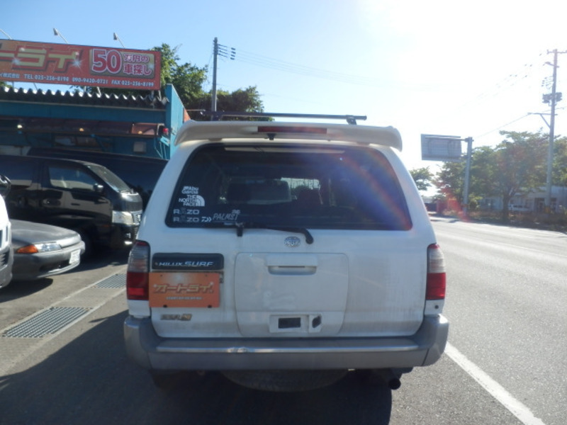 HILUX SURF
