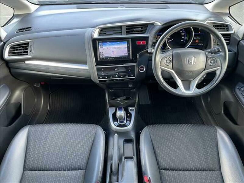 FIT HYBRID