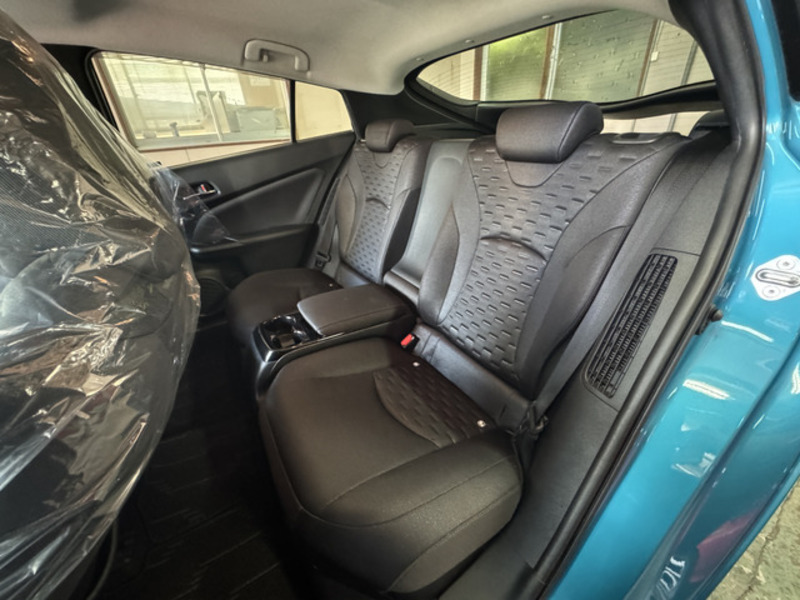 PRIUS PHV