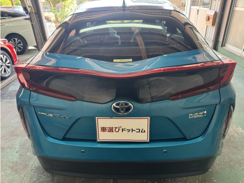 PRIUS PHV
