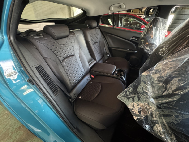 PRIUS PHV