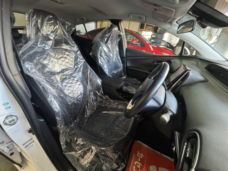 PRIUS PHV