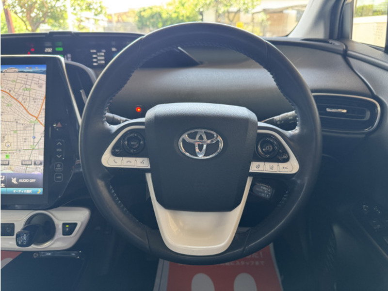 PRIUS PHV