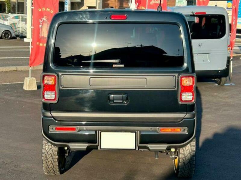 HUSTLER