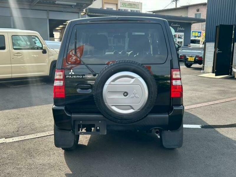 PAJERO MINI