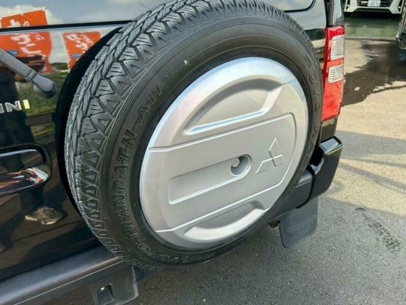PAJERO MINI