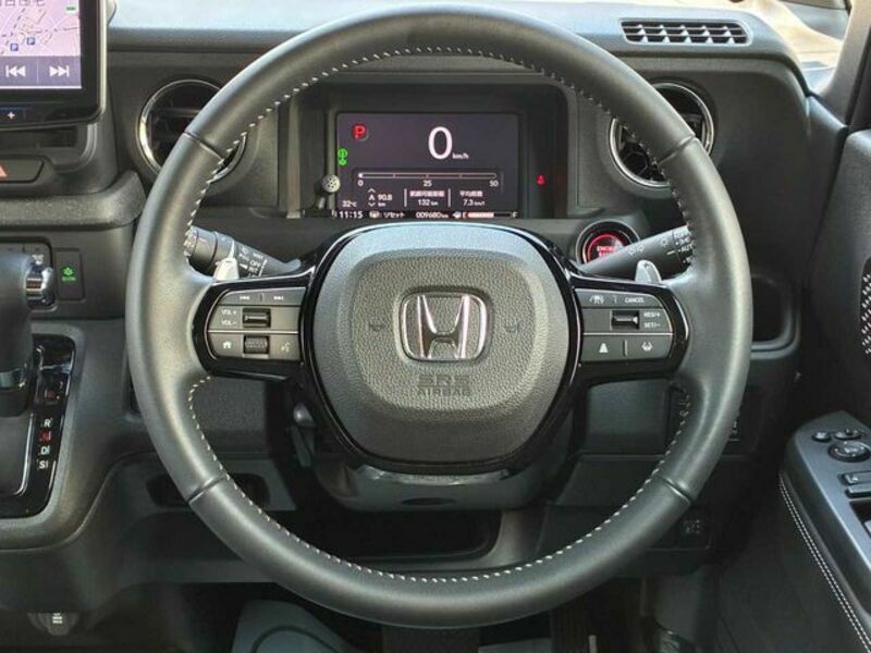 N BOX