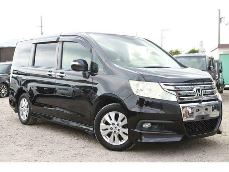 HONDA STEPWAGON SPADA