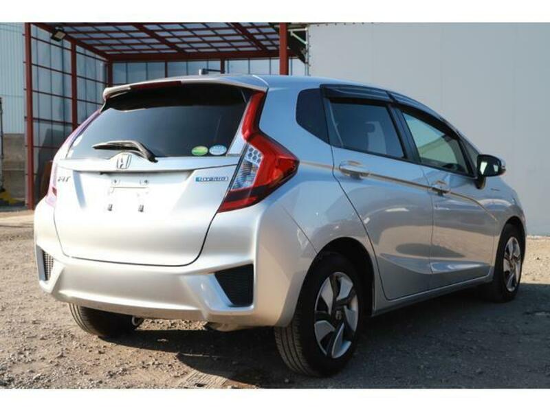 FIT HYBRID