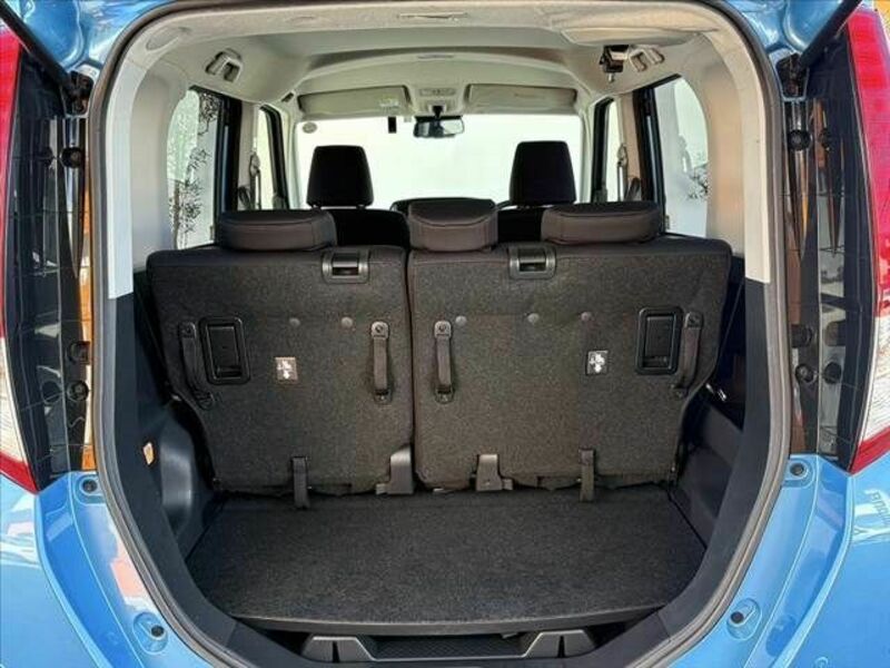 ROOMY
