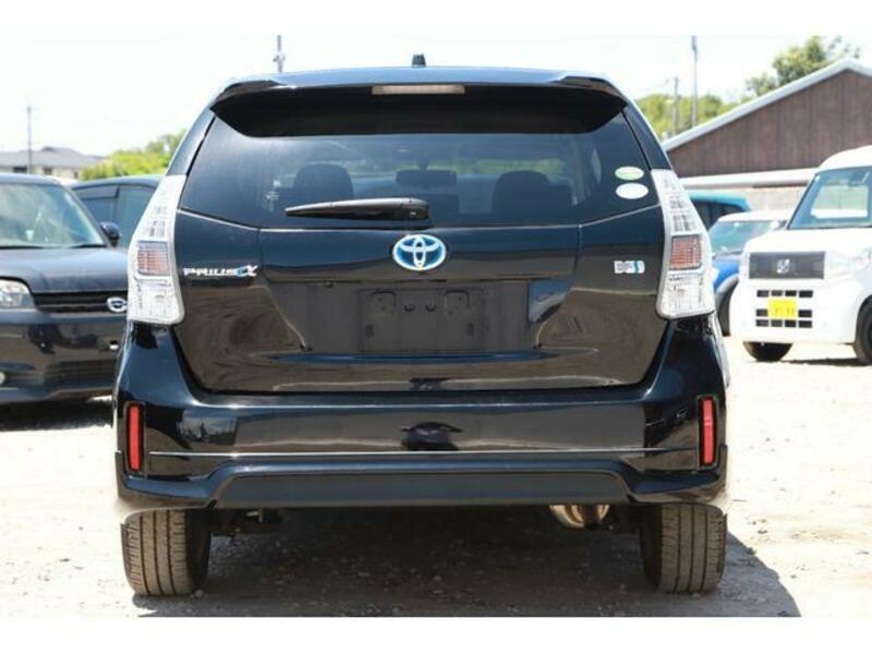 PRIUS ALPHA