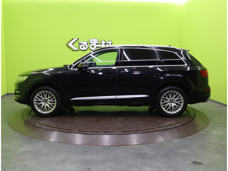 Q7