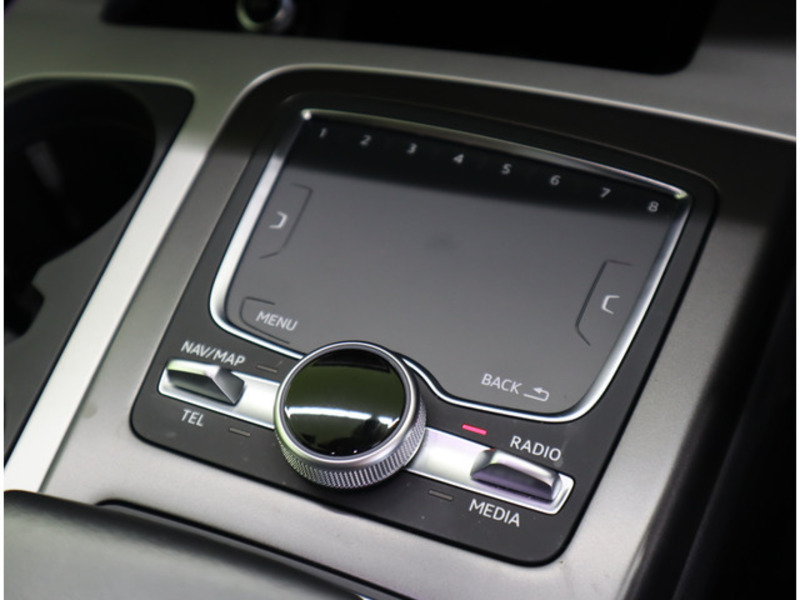Q7
