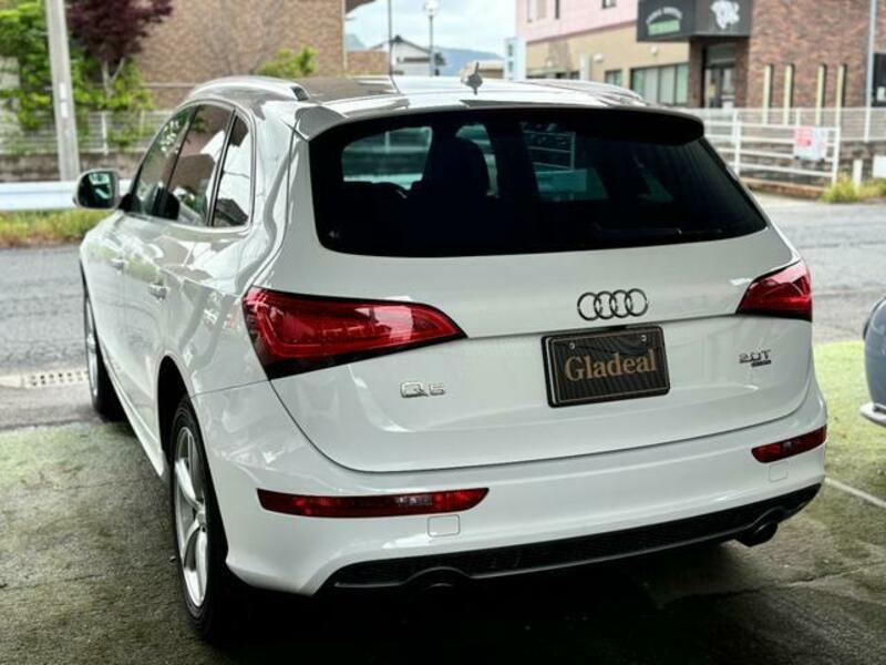 Q5