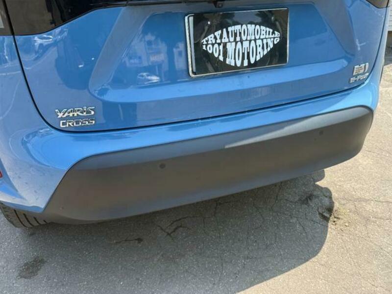 YARIS CROSS