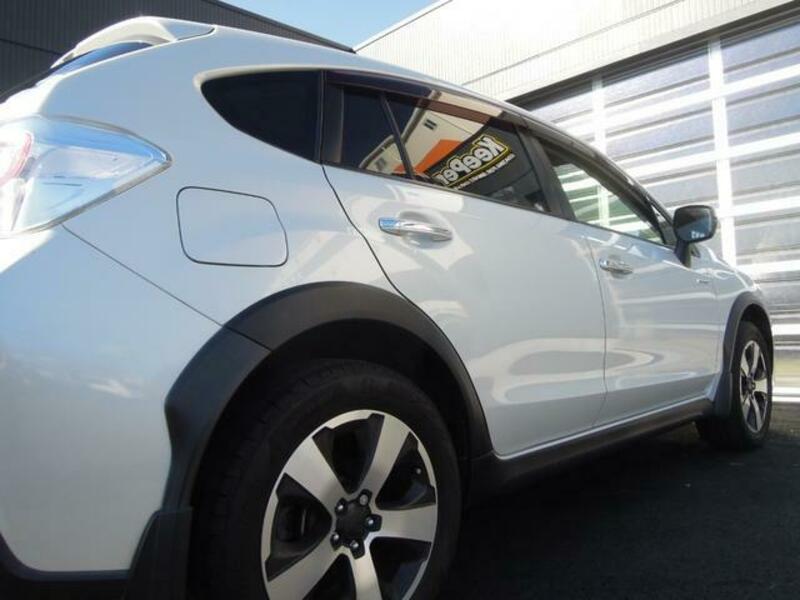 XV HYBRID