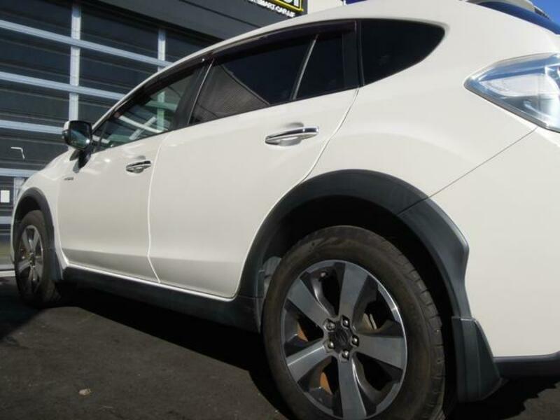 XV HYBRID