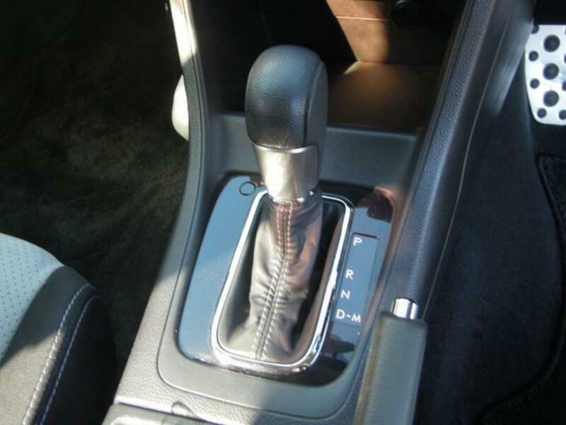 XV HYBRID