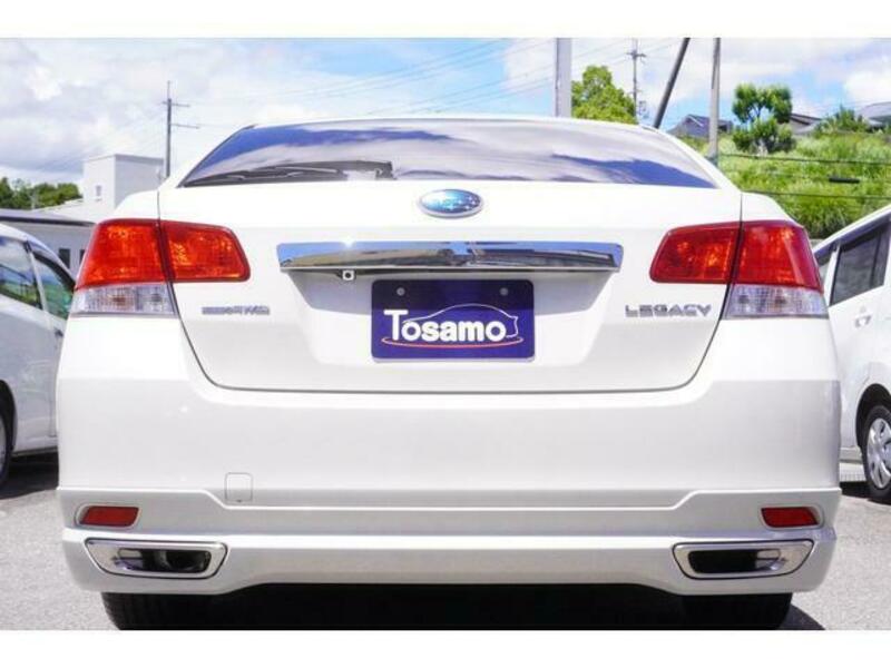 LEGACY B4