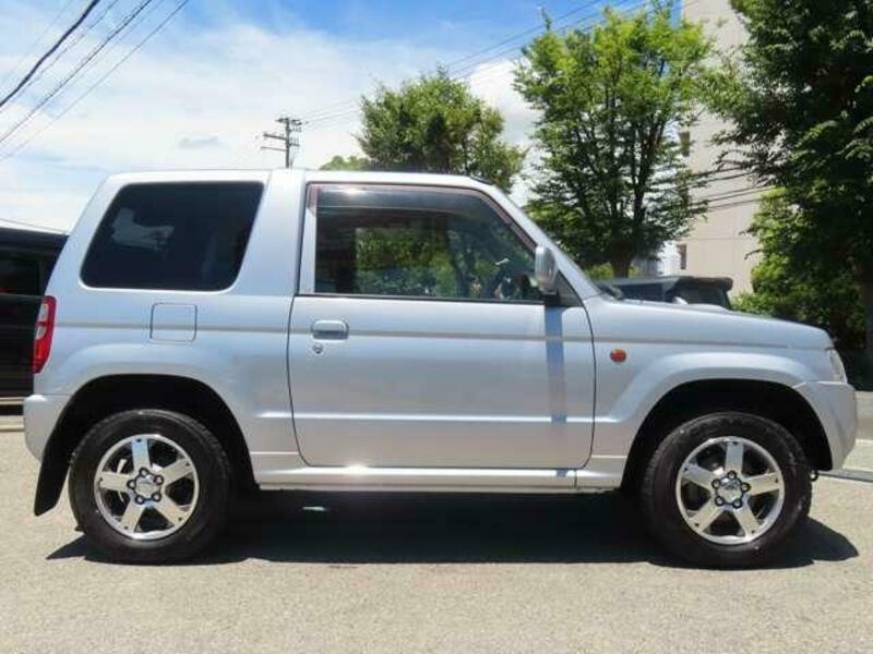 PAJERO MINI