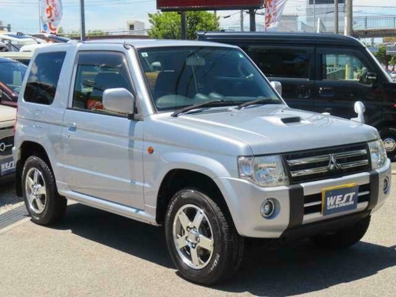 PAJERO MINI
