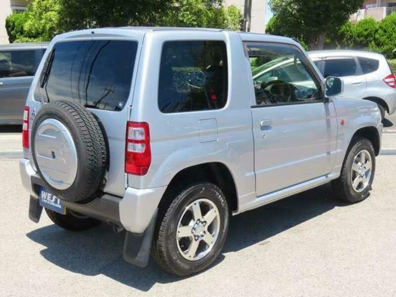 PAJERO MINI