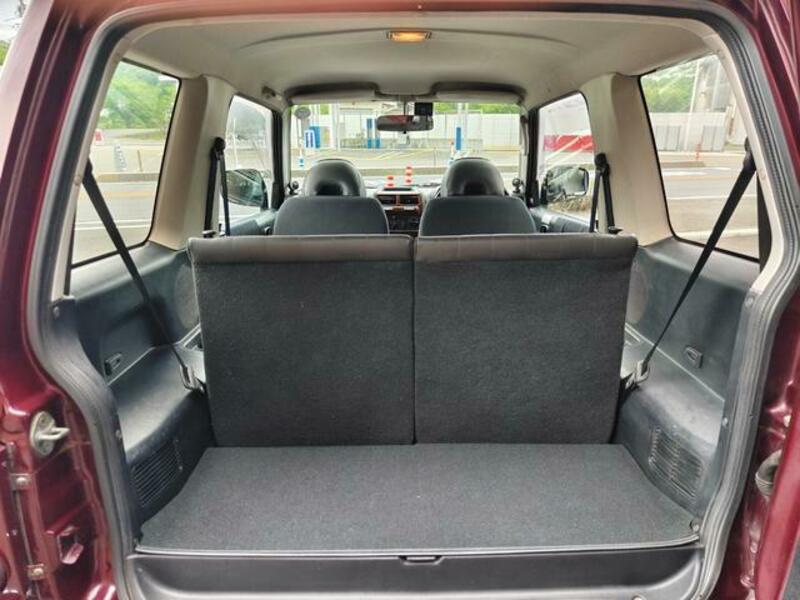 PAJERO JR