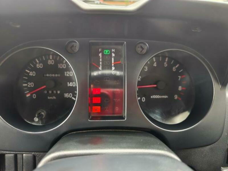 PAJERO JR