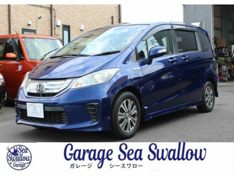 HONDA FREED HYBRID