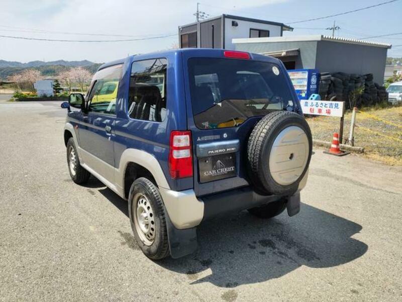 PAJERO MINI