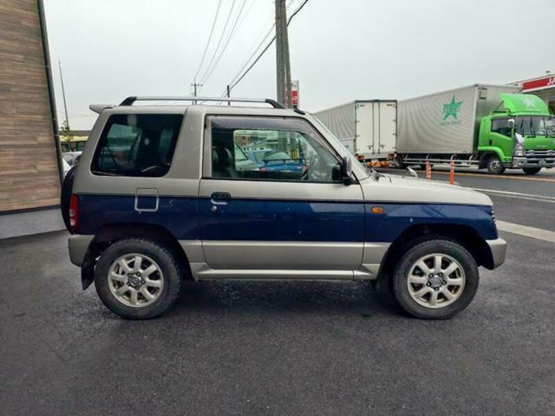 PAJERO MINI
