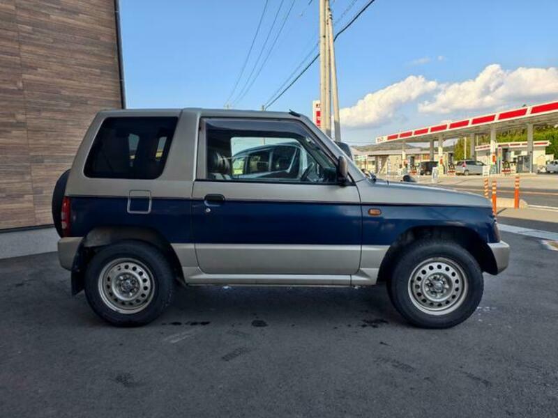 PAJERO MINI