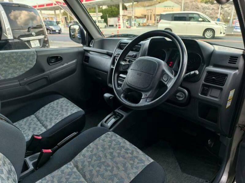 PAJERO MINI