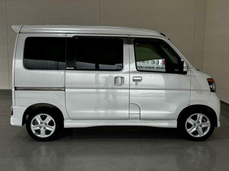 ATRAI WAGON