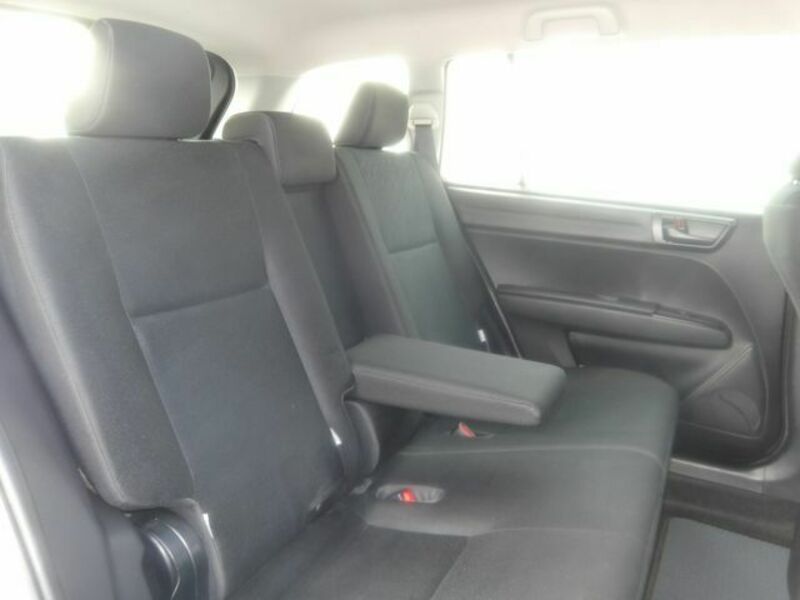 COROLLA FIELDER