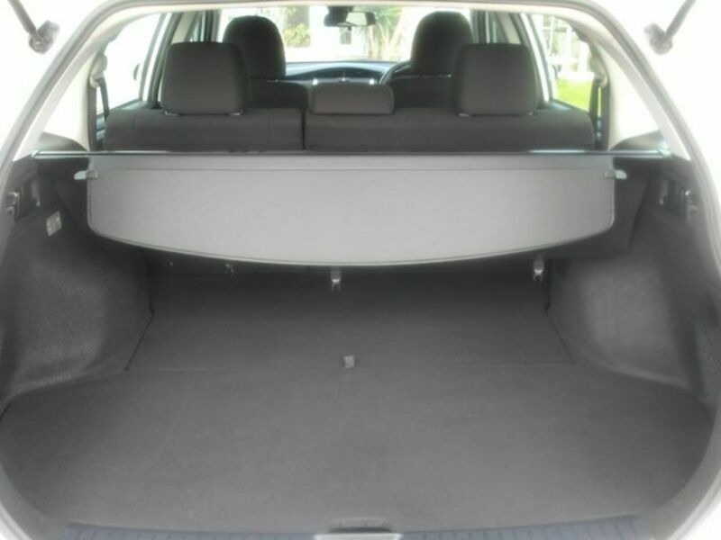 COROLLA FIELDER